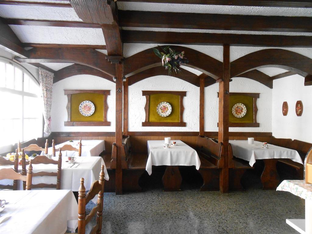 Hotel Marbella Roses Exteriér fotografie